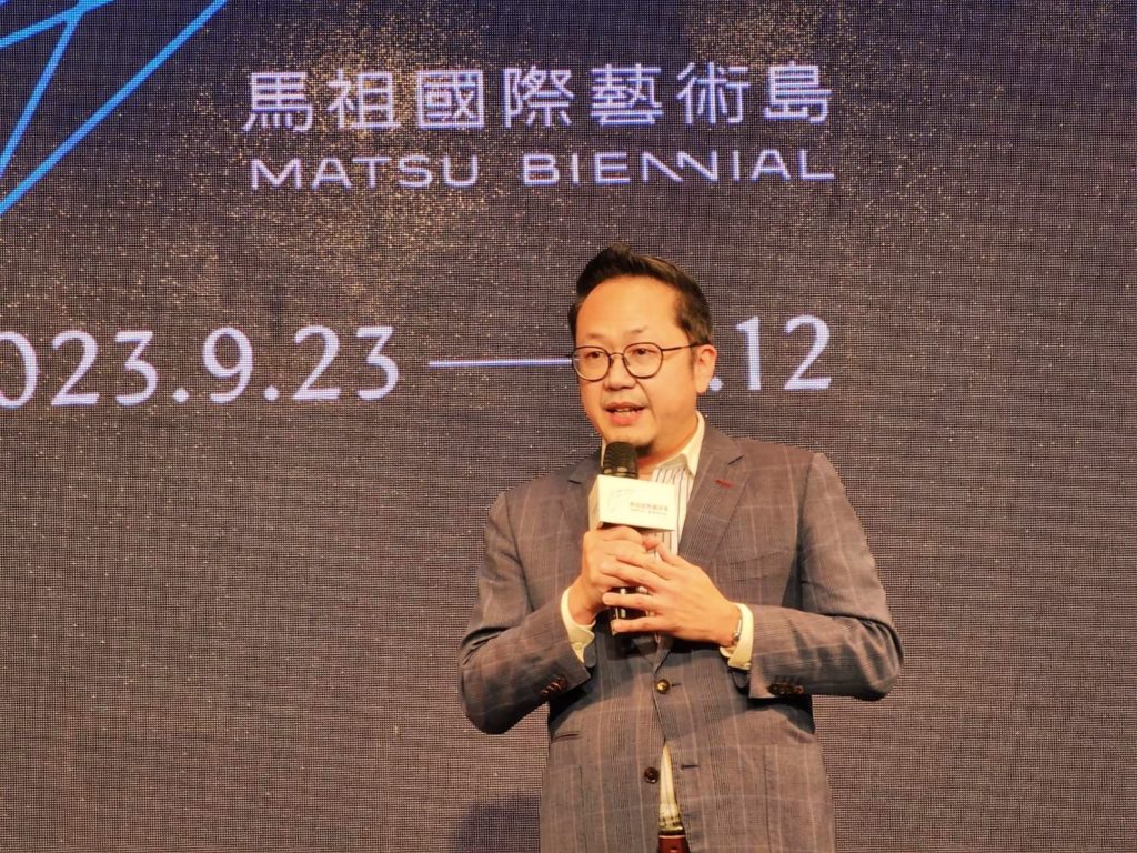 ▲文化總會秘書長李厚慶說明馬祖國際藝術島的舉辦,將讓更多的人看見馬祖的美。(記者 辛澎祥/攝)
