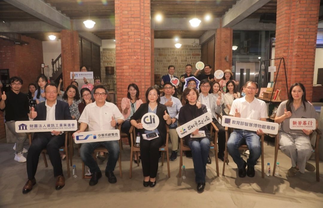 新芳春茶行結合科技展出豐富歷史文化   展延實境讓民眾大開眼界