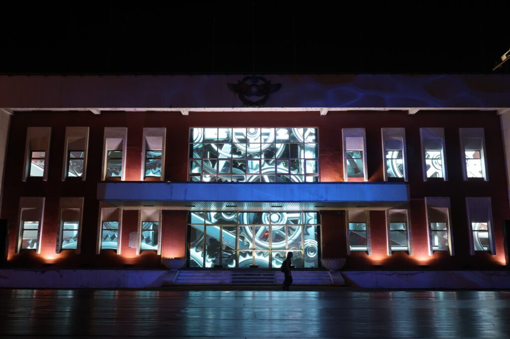 2023臺灣文博會空總展區戶外展示「Working_in_Progress_X_鷹架GPU」
