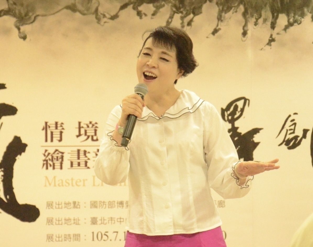 日月麗天   藝術為先   簡文秀高歌相挺陳麗雀   彩墨展惺惺相惜