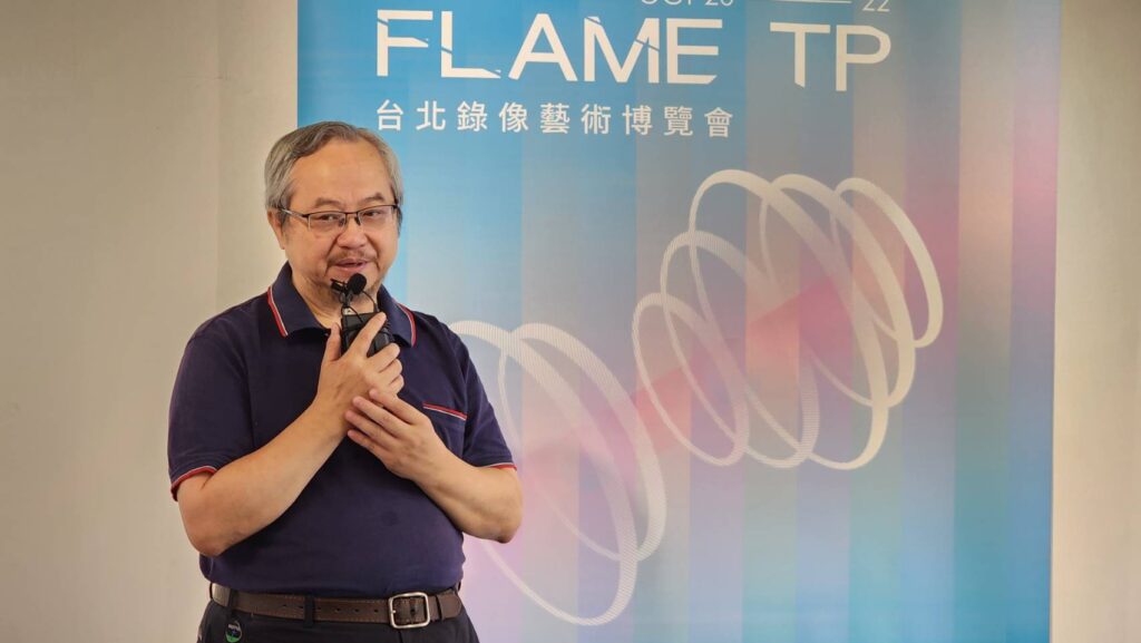▲台北錄像藝術博覽會創辦人大苑藝術負責人張學孔,強調錄像藝術是全球發展的趨勢。(記者 辛澎祥/攝)