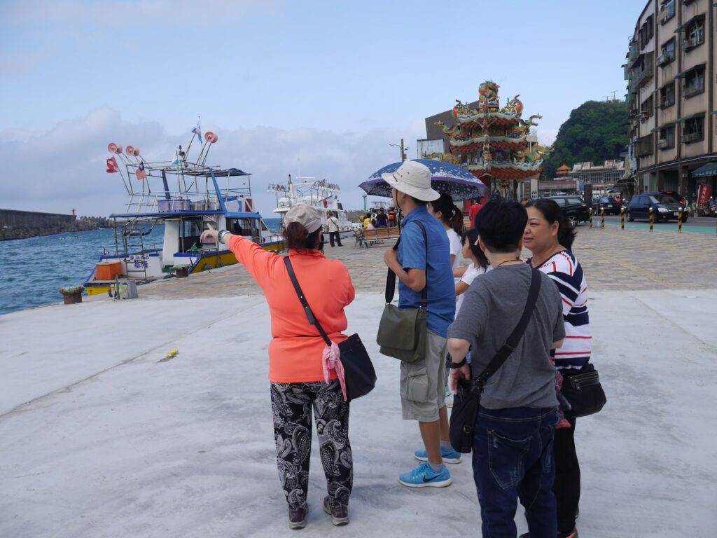 ▲參加活動的遊客與民眾都對活動抱持高度期待。（圖/新北漁業處 提供）