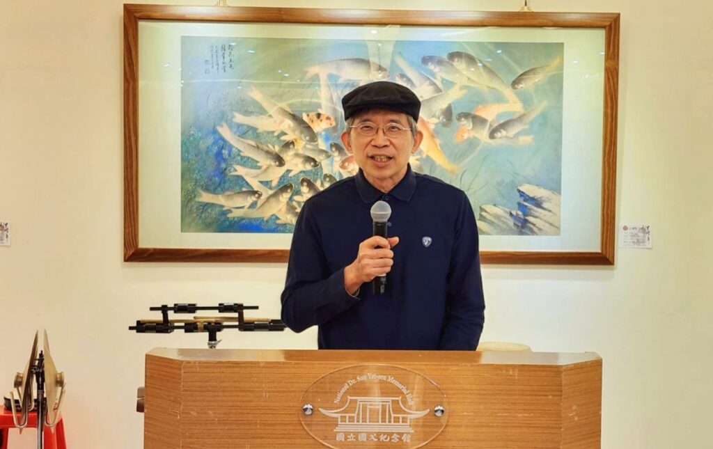 ▲前史博館館長現為臺藝大藝術管理與文化政策教授的廖新田,認為洪曜平老師是重要的臺灣美術史的傳承與推動者,與當前的藝術發展主流十分吻合。(記者 詹佳綺/攝)
