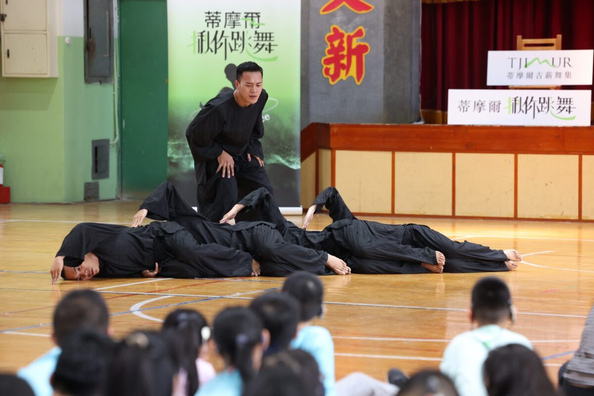 「藝術入校」攜手藝文團隊走進啟聰學校    讓學童體驗藝術文化無礙