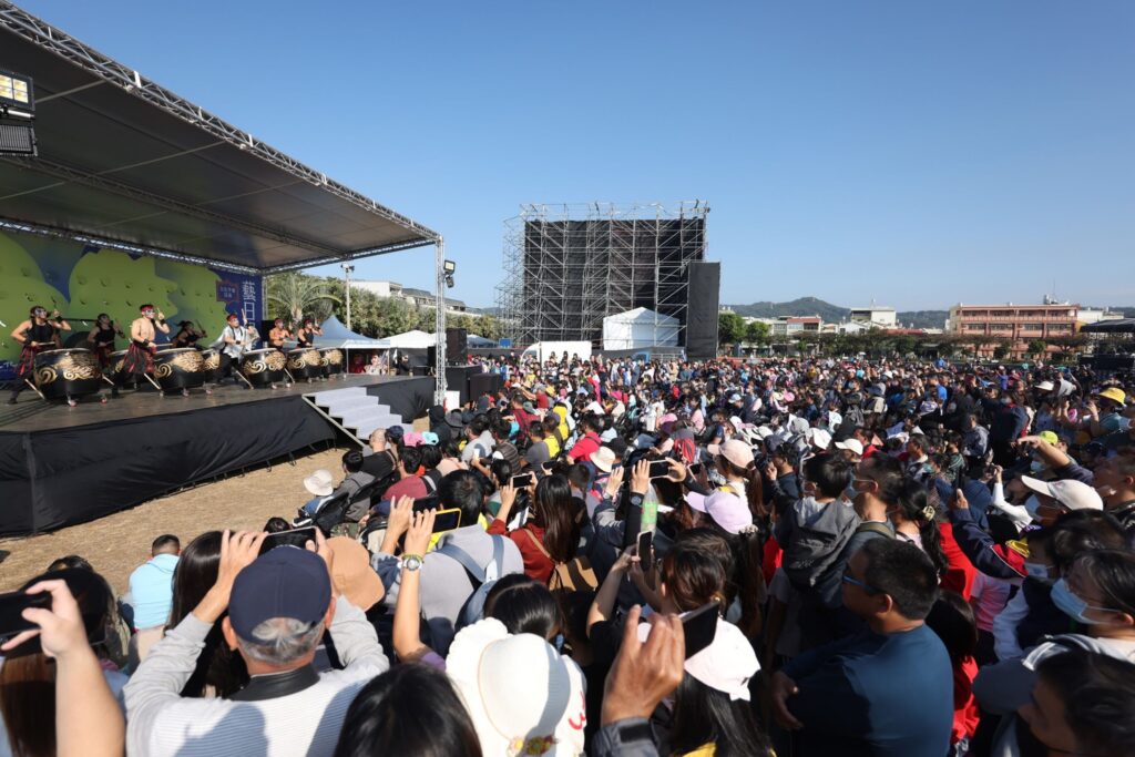 ▲彰化地方民眾踴躍出席觀賞節目演出,場面熱烈。(圖/文化部 提供)
