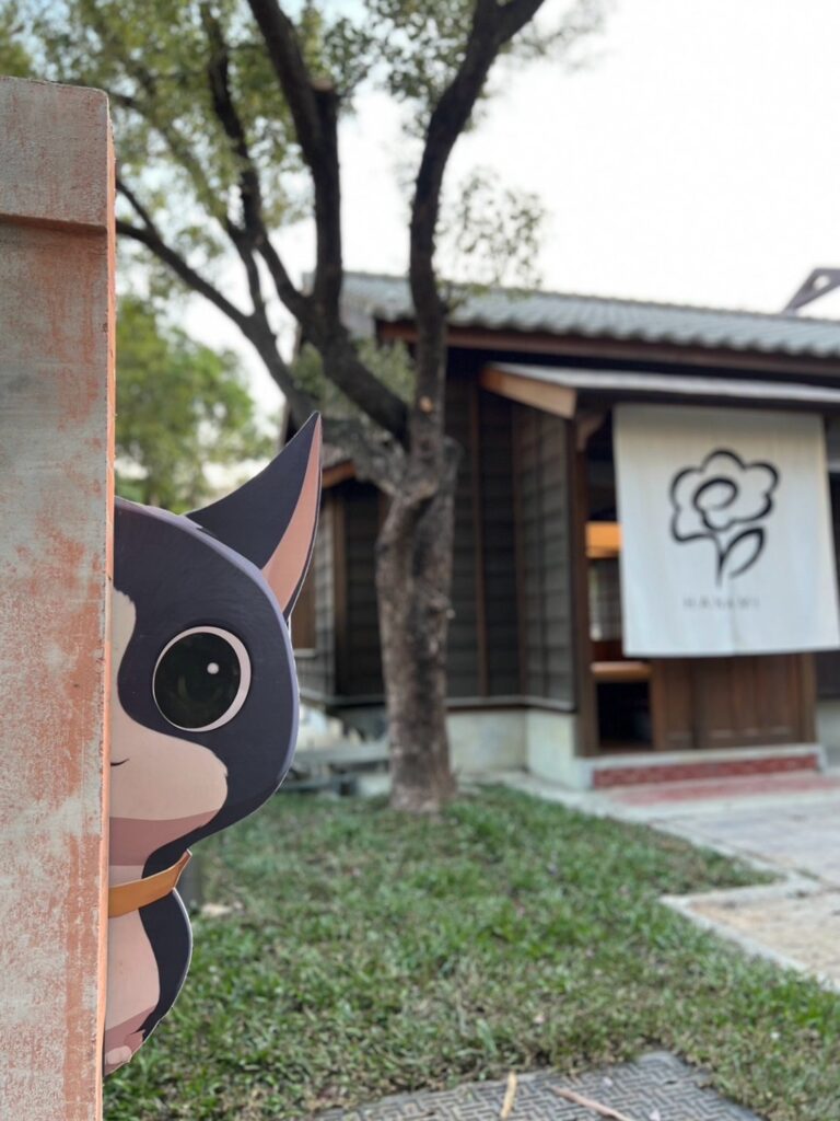園區內處處可見《小猫巴克里》的小貓出現在圍牆上、樹叢中躲貓貓，等待大家尋找蹤影。（圖/文化部提供）