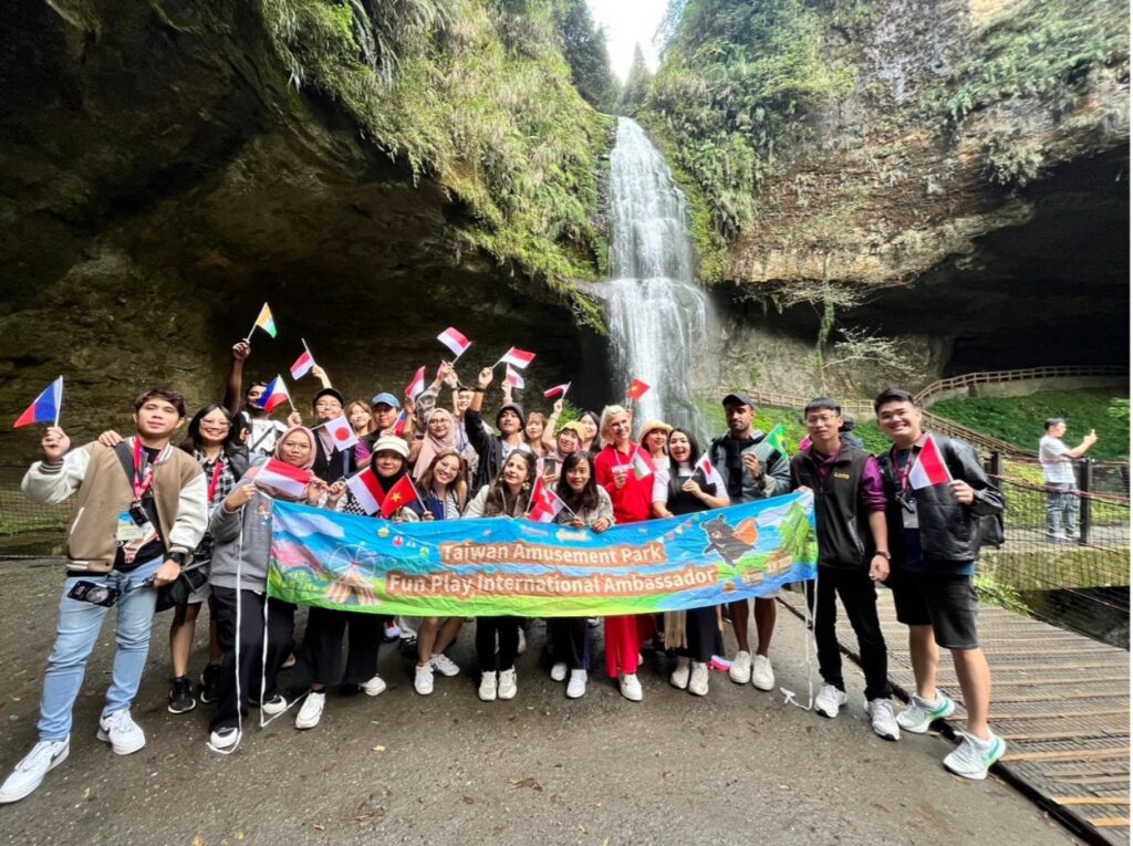 ▲各國旅遊好手來台參與活動,顯得歡樂異常。(圖/觀光遊樂區協會 提供)