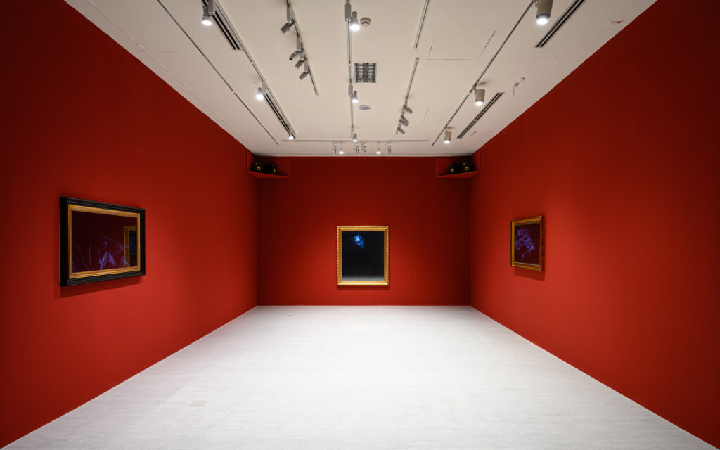 參展藝術家李庸白作品〈破碎的鏡子〉。（圖/國美館提供）
