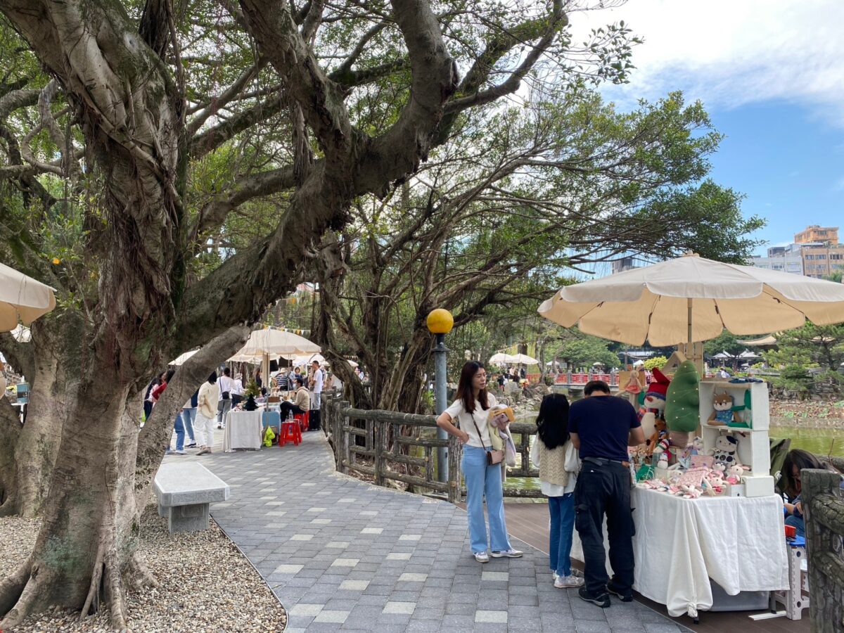 國館「聖誕之森」藝術市集    與民提前歡度聖誕佳節
