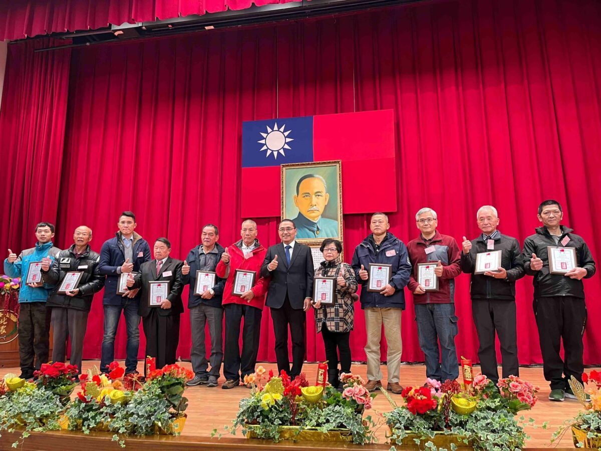 新北歡慶農民節   侯友宜到場表揚農業之光