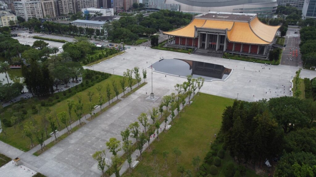 近期完成的「映池」更加突顯國館建築之美。(圖/國館提供)