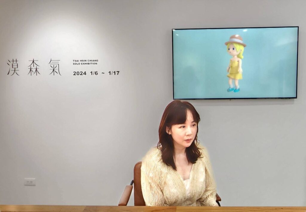 ▲江采馨的創作歷程仍有個人的堅持與專注色彩,讓每幅作品絕不流於一成不變,呈現自我的極大化突破。(記者 辛澎祥/攝)