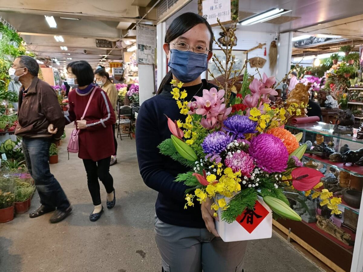 板橋花市因應春節延長營業時間　應景花卉妝點新春好氣息