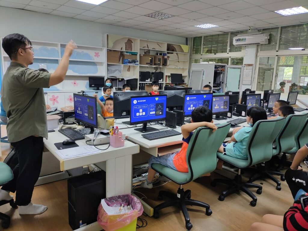 ▲世界水資源日活動,新北學童守護水資源議題,熱切參與課程體驗。(圖/新北市農業局 提供)
