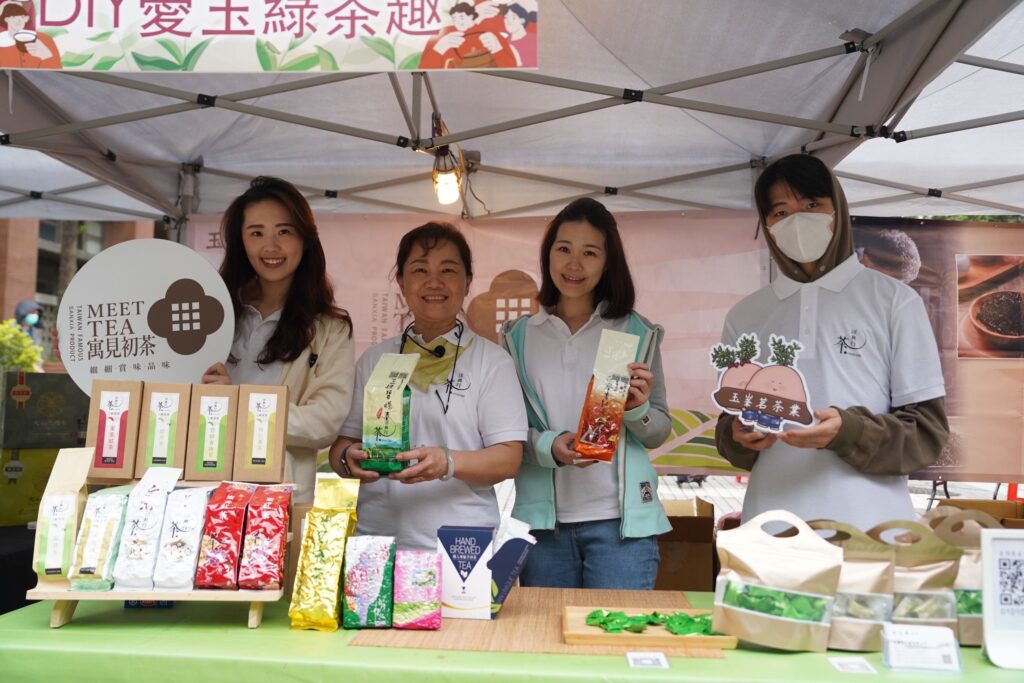 ▲活動期間推出好茶,讓民眾熱力選購。(圖/新北市農業局 提供)