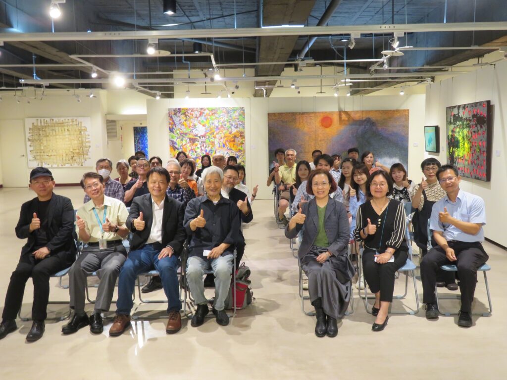 開幕式由文化局曾能汀副局長及高雄文化局簡美玲副局長攜手揭開序幕。(圖/文化局提供)