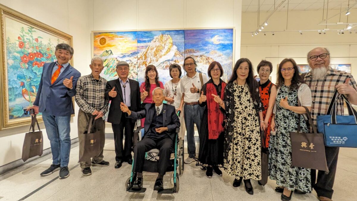 歌頌寰宇  雲湧風起   醫師畫家趙宗冠90創作特展  豐沛文采才情  備享正面評價