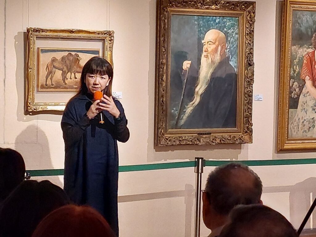 ▲文化部次長李靜慧致詞時表達對梅樹月特展活動所展現文化價值的正面肯定。(圖/李梅樹紀念館 提供)