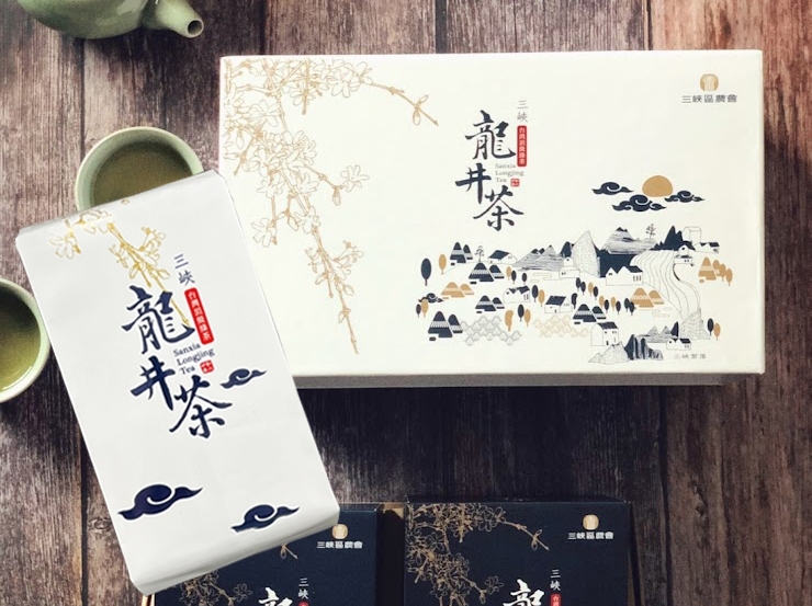 三峽區農會「龍井茶禮盒」亦入選2023臺灣農會百大精品。(圖/新北市政府農業局提供)