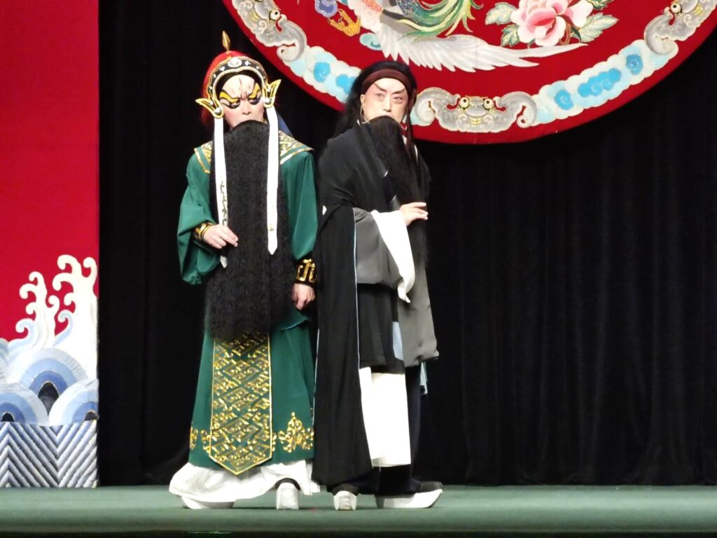 李寶春與老搭檔裘派名淨楊燕毅在《孫臏與龐涓》有精彩對手戲。(記者 陳安婷/攝)