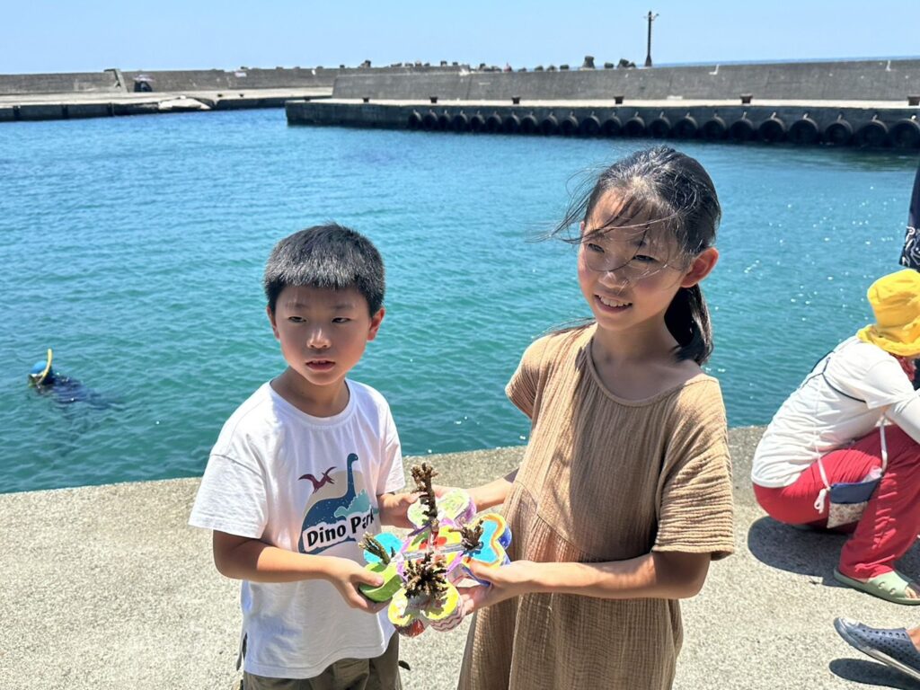▲小朋友接近大自然海洋活動顯得格外開心。(圖/新北市漁業處 提供)