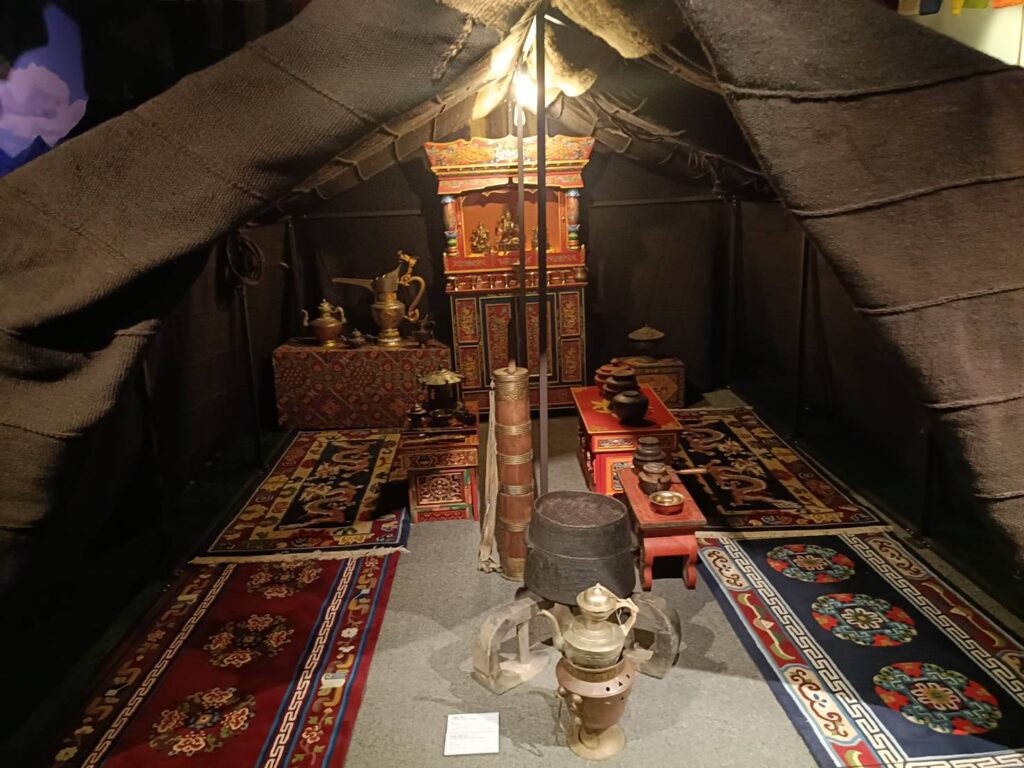▲蒙古茶生活讓飲茶更具豐富生命的質感與品味。(記者 辛澎祥/攝)