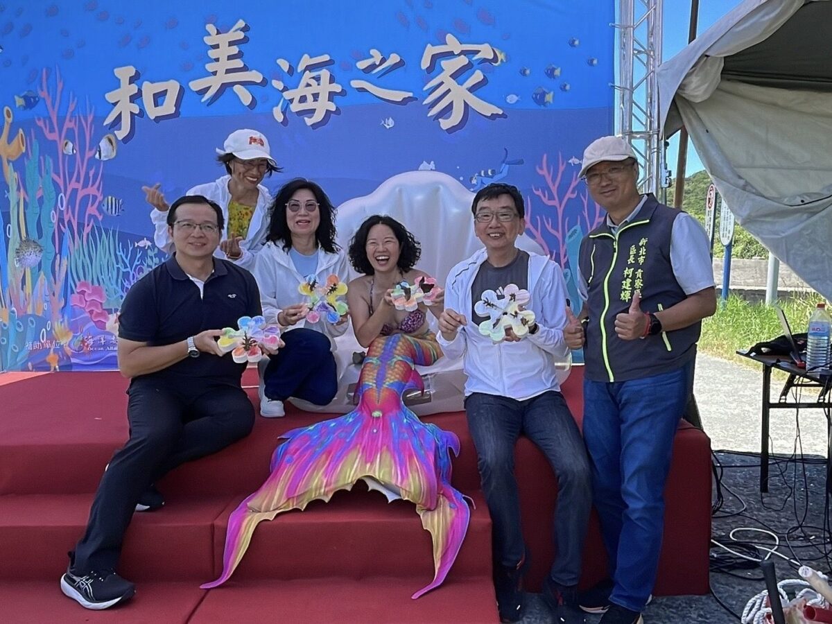 和美海之家活動正式登場  人魚現身和美漁港陪伴民眾種植珊瑚苗