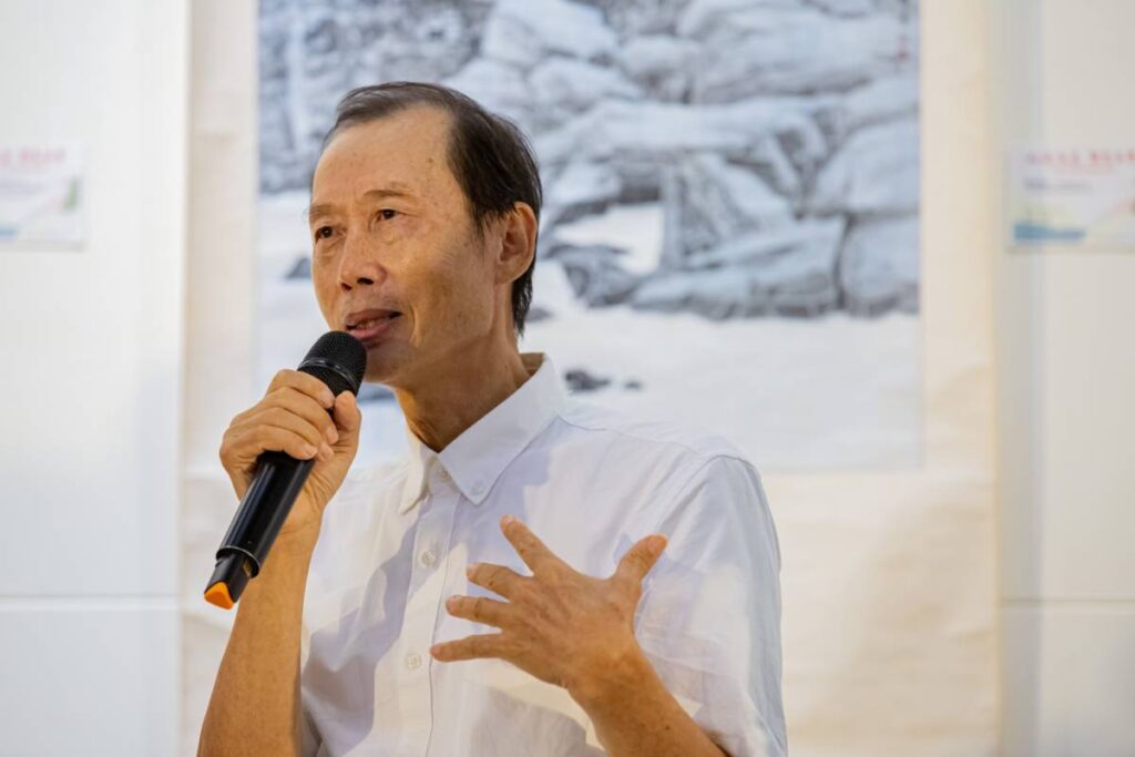 ▲金門參展藝術家蘇益家，指出解嚴後的金門，才讓藝術發展出現生機，金門戰地文化特色就是從滄桑中走出苦難後的新局。（圖/大媒體新聞網 提供）