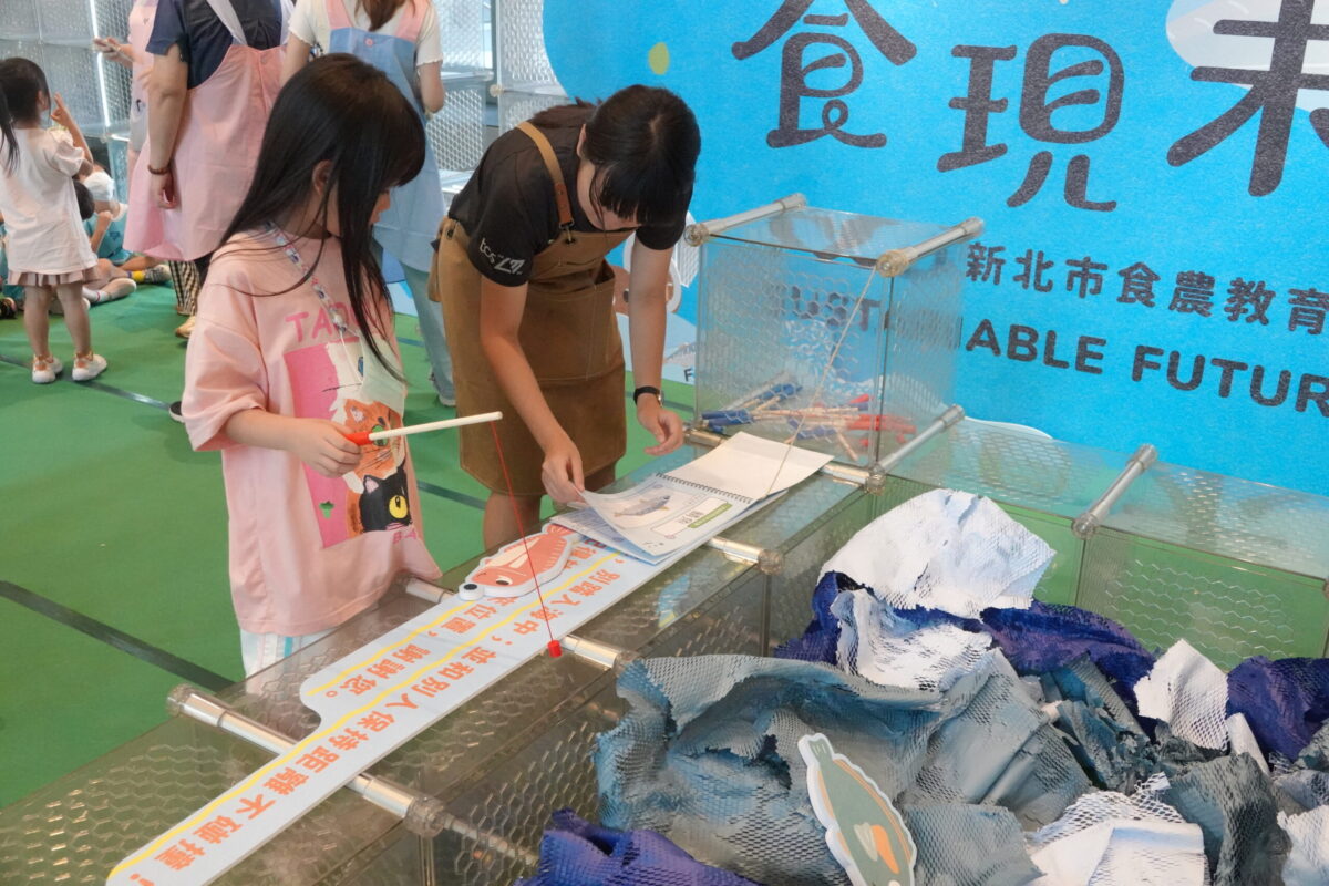 將農場搬進市府大廳   新北市食農教育展開幕