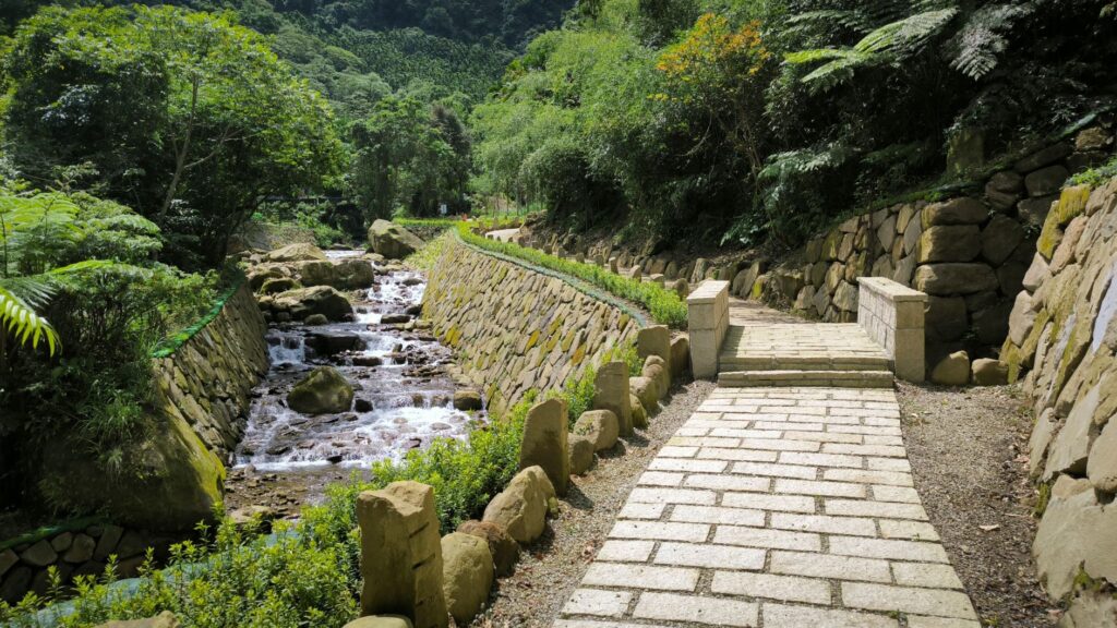 ▲「三峽區鹿母潭溪豪雨災害復建工程」獲最佳環境文化類金質獎。(圖/新北市農業局 提供)