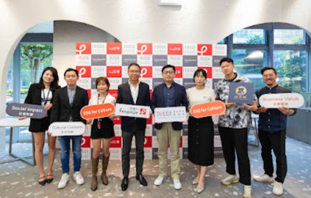 ▲文策院與恆隆行的兩方主要代表合影留念。(圖/文策院 提供)