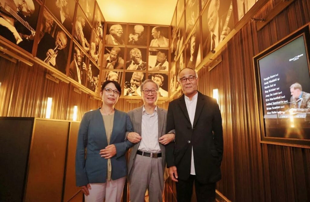 ▲李遠部長（中）與日本國際爵士音樂節的領導人合影留念。（圖/文化部 提供）