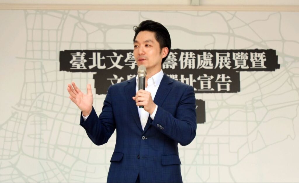 ▲臺北市長蔣萬安宣告臺北文學館落腳公館大樓。(圖/台北市文化局 提供)