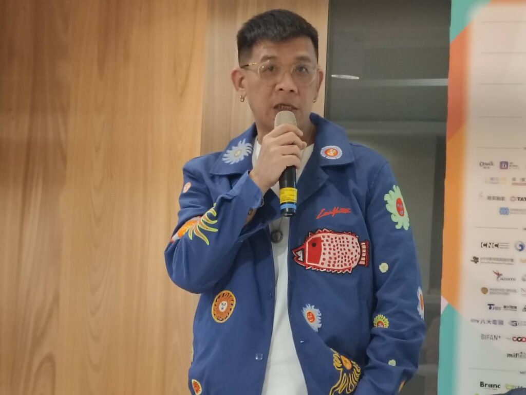 ▲文策院董事長蔡嘉駿說明今年的TCCF展會的特色與意義。(記者 辛澎祥/攝)