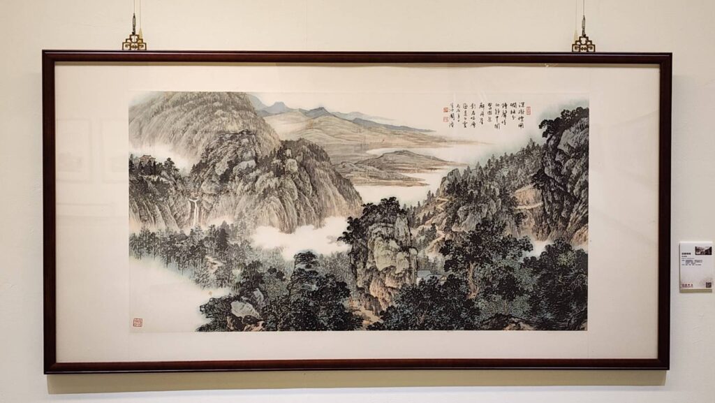 ▲周澄的山水畫作有著他樂山近山的創作體悟與所得，在筆觸的真情流露下更見新境。（記者 辛澎祥/攝）