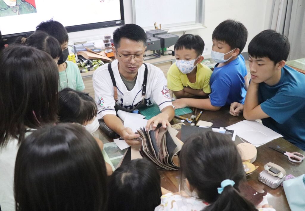 ▲工藝入校照顧偏鄉離島學子是工藝中心的政策。（圖/工藝中心 提供）