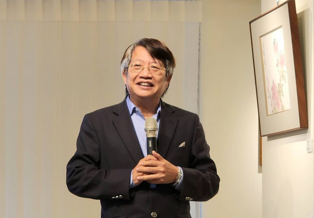 ▲亞洲大學教授也是現代美術館榮譽館長的潘襎,強調廖新田的好學精神,學界無人能比,也是個有話直說的文化人。(記者 辛澎祥/攝)