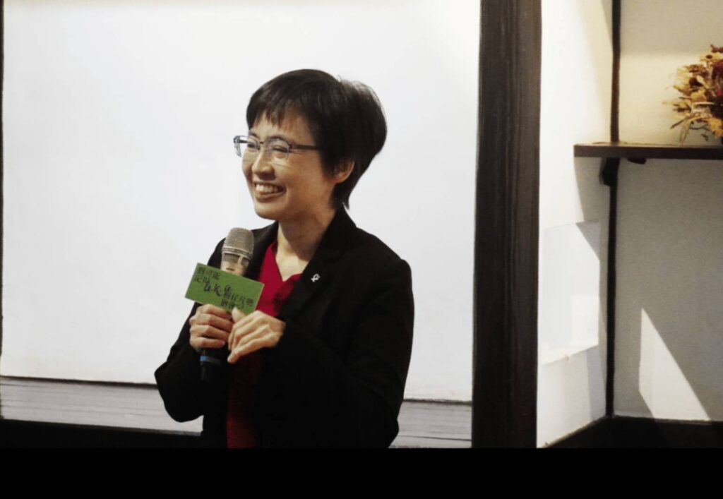▲臺文館館長陳瑩芳致詞時表達對雙語繪本發表的重視與期待。(圖/臺文館 提供)