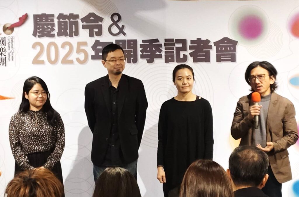 《鼕—製鼓師的聲音家書》由身聲劇場與台新藝術獎得主高俊耀導演（右）合作。（記者 陳安婷/攝）