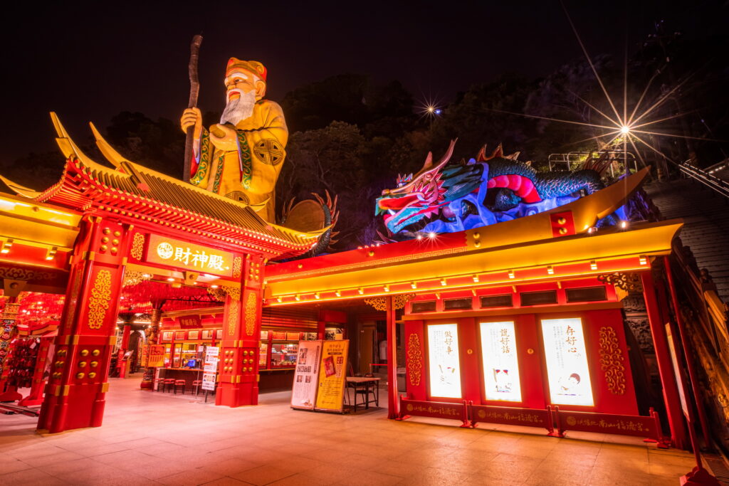 ▲北台灣24小時開放參觀祈福、求財最旺的土地公廟中和烘爐地。（圖/新北市觀旅局 提供）