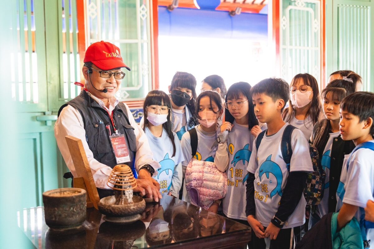 走出校園、文化to go   千名學子尋訪臺南歷史