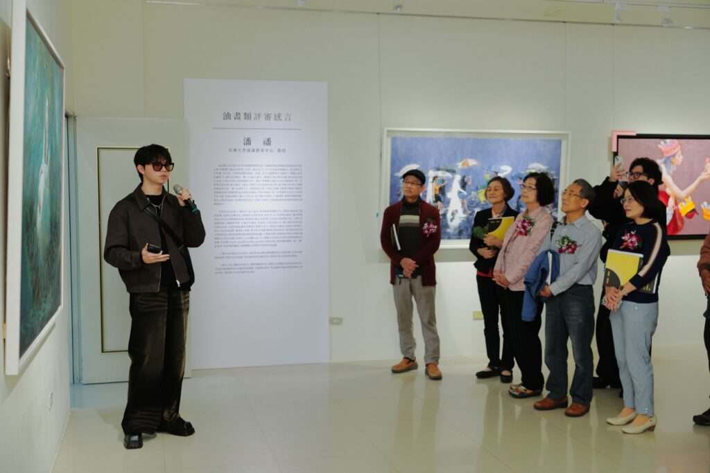 2024中山青年藝術獎油畫類中山獎得主李梓維現場導覽。（圖/國父紀念館提供）