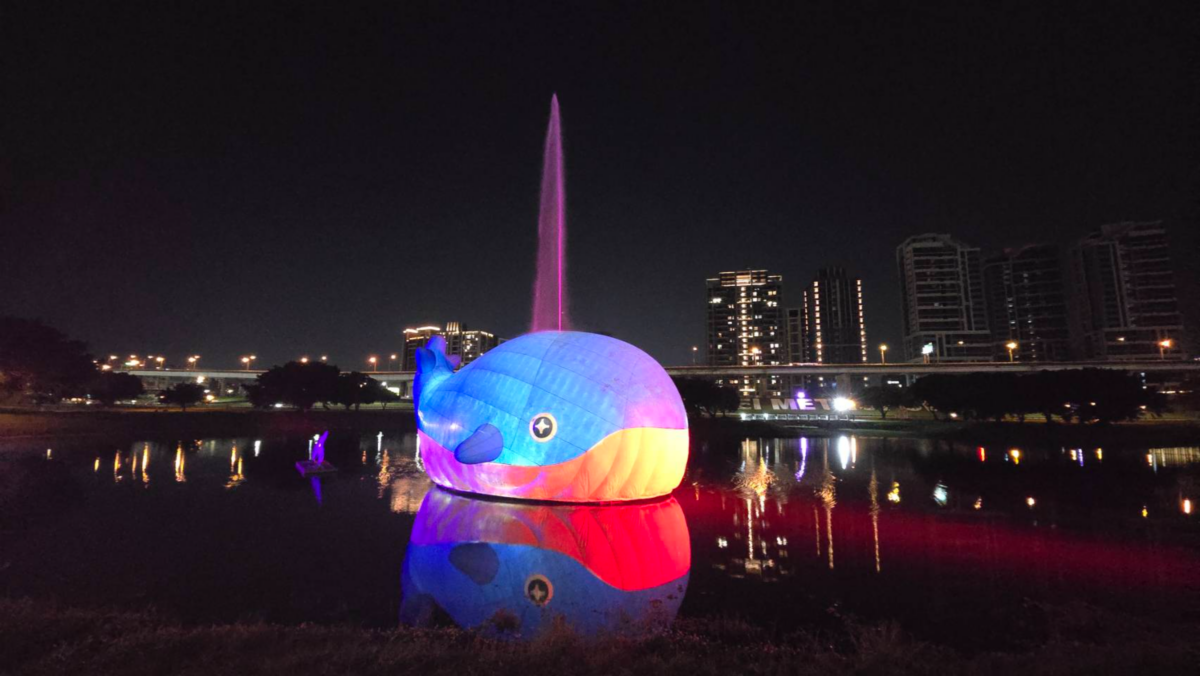 粉嘻鯨現蹤新北大都會公園   打造春日夢幻視覺饗宴