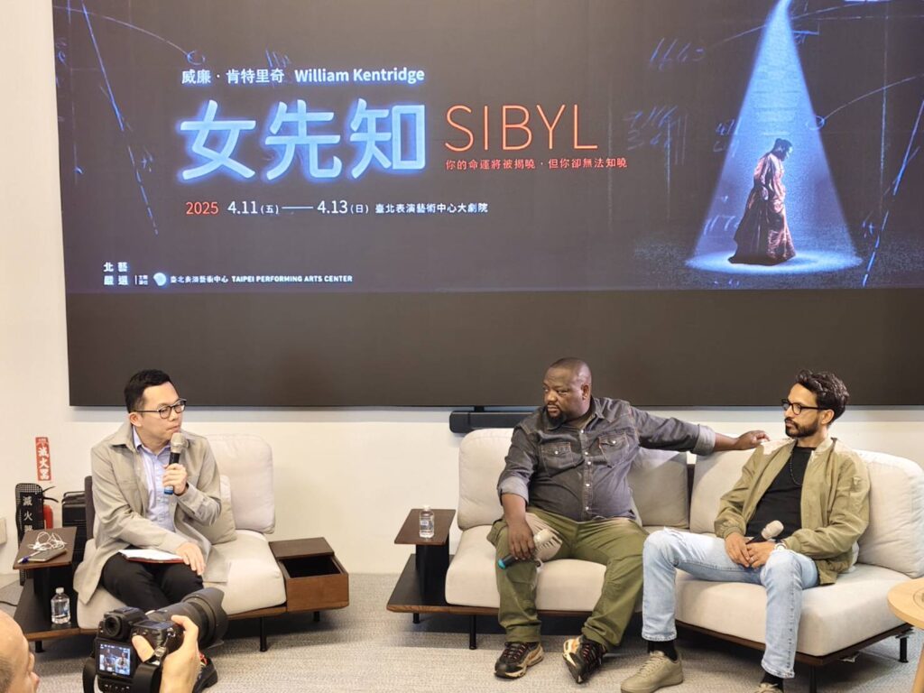 合唱作曲家恩赫蘭赫拉·馬哈蘭古，爵士鋼琴家凱爾·謝潑德，兩人分享作品的音樂創作。（記者 陳安婷/攝）