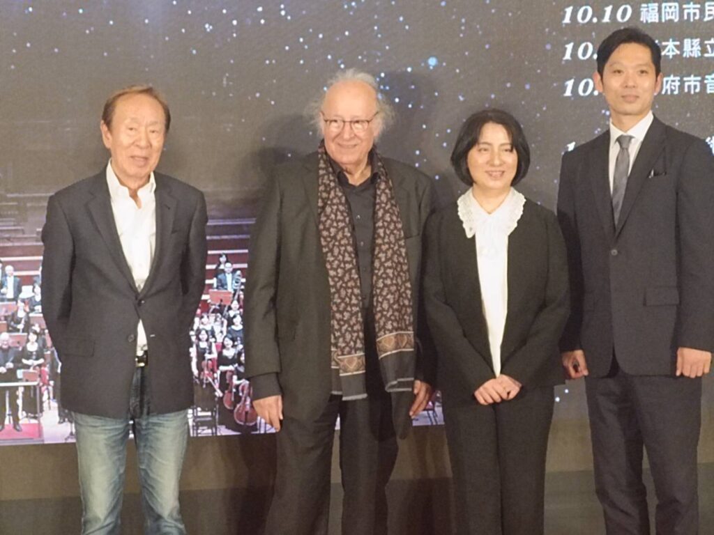 ▲與會的各國代表齊聚媒體發佈會上，對此音樂之旅感到格外興奮。（記者 辛澎祥/攝）
