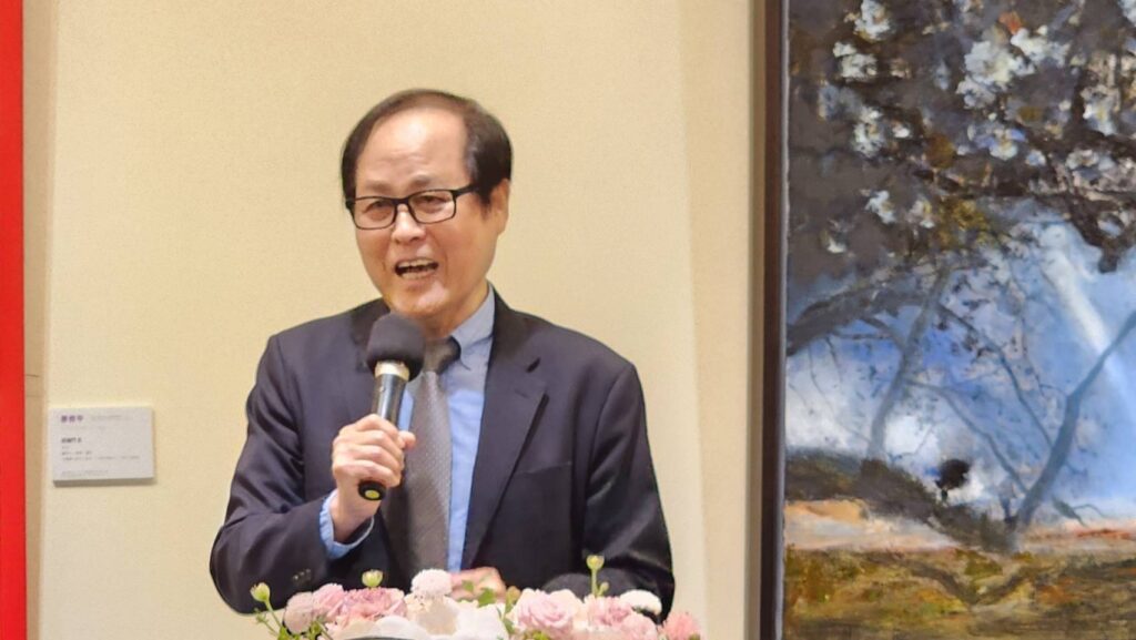 ▲臺灣美術院院長蘇憲法致詞時說明成立至今滿15年的創院成果與今年的發展計畫，讓人感受滿滿的誠意與感動。（記者 辛澎祥/攝）