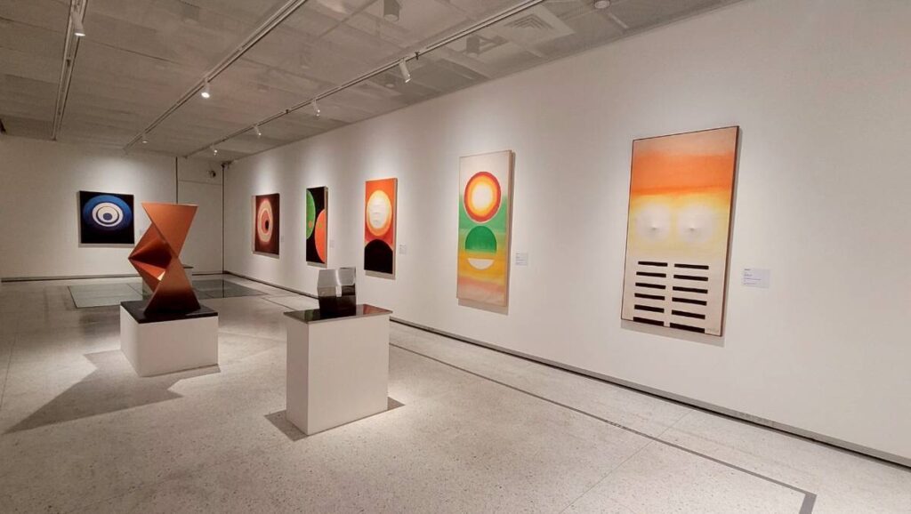 ▲史博館推出大師系列大展的展場情形。(圖/史博館 提供)