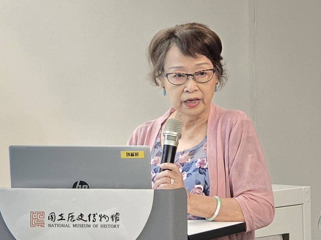 ▲水墨畫家陳若慧強調李奇茂大師的繪畫速寫能力與技藝高超，呈現藝術非凡特色與質感，進而帶給觀者無窮生命力。（記者 辛澎祥/攝）