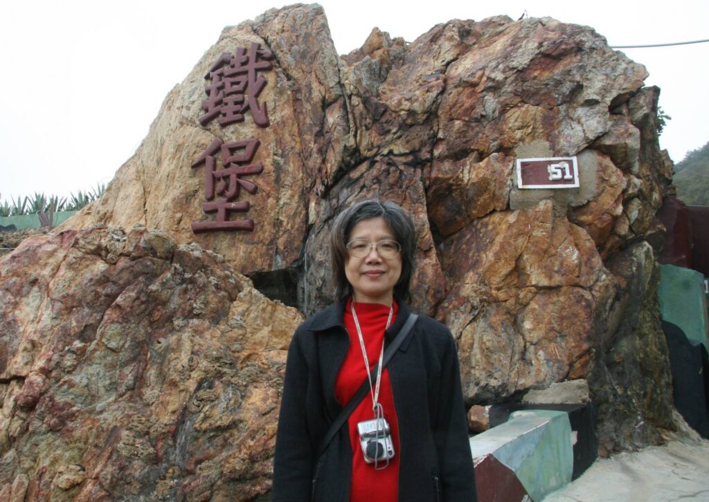 ▲獲得金門文化獎「金門民俗暨文物禮儀」類得獎獎項的林麗寬老師。(圖/金門文化局 提供)