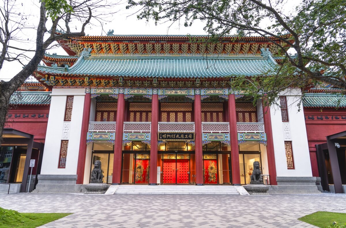 端午走訪史博館   賞畫、體驗VR科技   享受穿梭古今樂趣